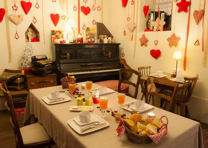 Oda ve Kahvaltı D'hotes Chez Caroline Colmar